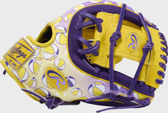2026 Heart of the Hide Omaha Collection 11.5-Inch Beach Ball Glove, Right Hand Throw