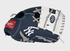New York Yankees 10-Inch Team Logo Glove