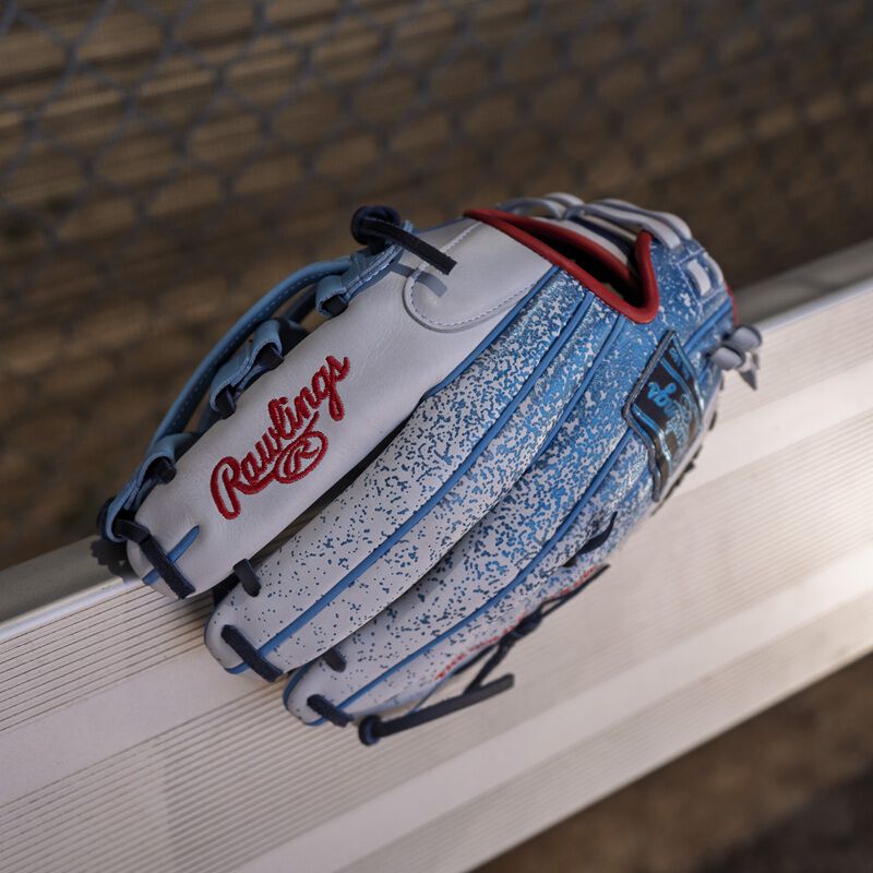 Rawlings Heart of the Hide Americana 12.5 in Fastpitch Softball Glove, Right Hand Throw