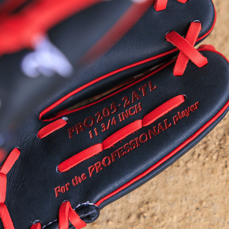 Atlanta Braves Heart of the Hide 11.75-Inch Infield Glove