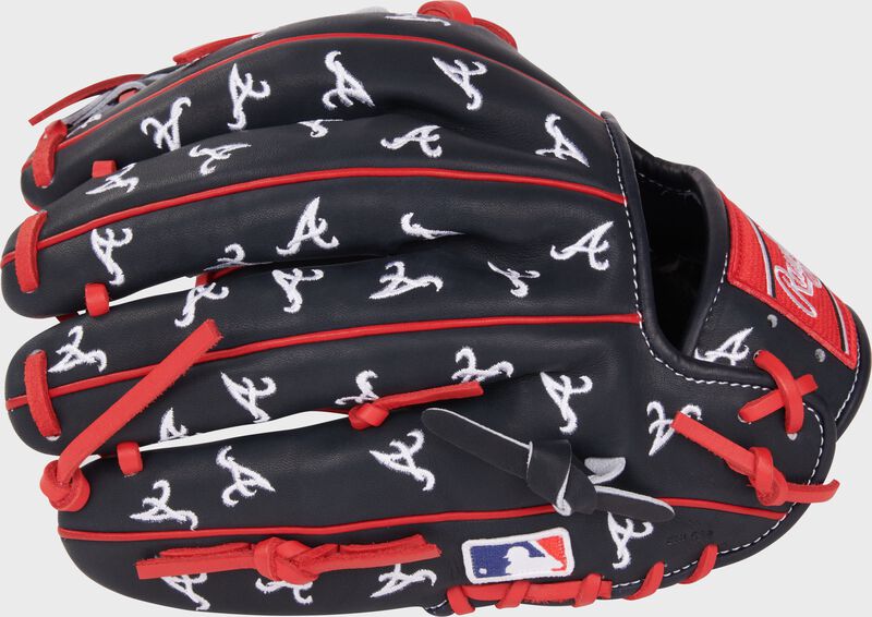 Atlanta Braves Heart of the Hide 11.75-Inch Infield Glove