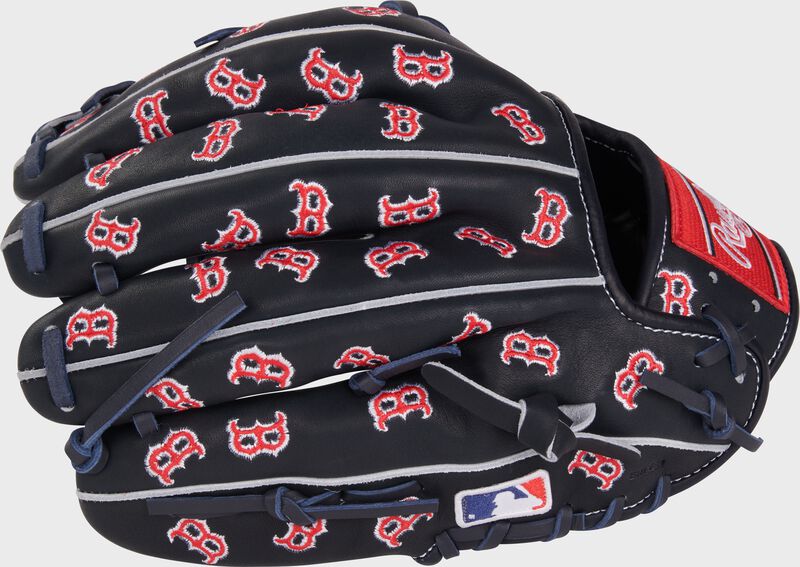 Boston Red Sox Heart of the Hide 11.75-Inch Infield Glove
