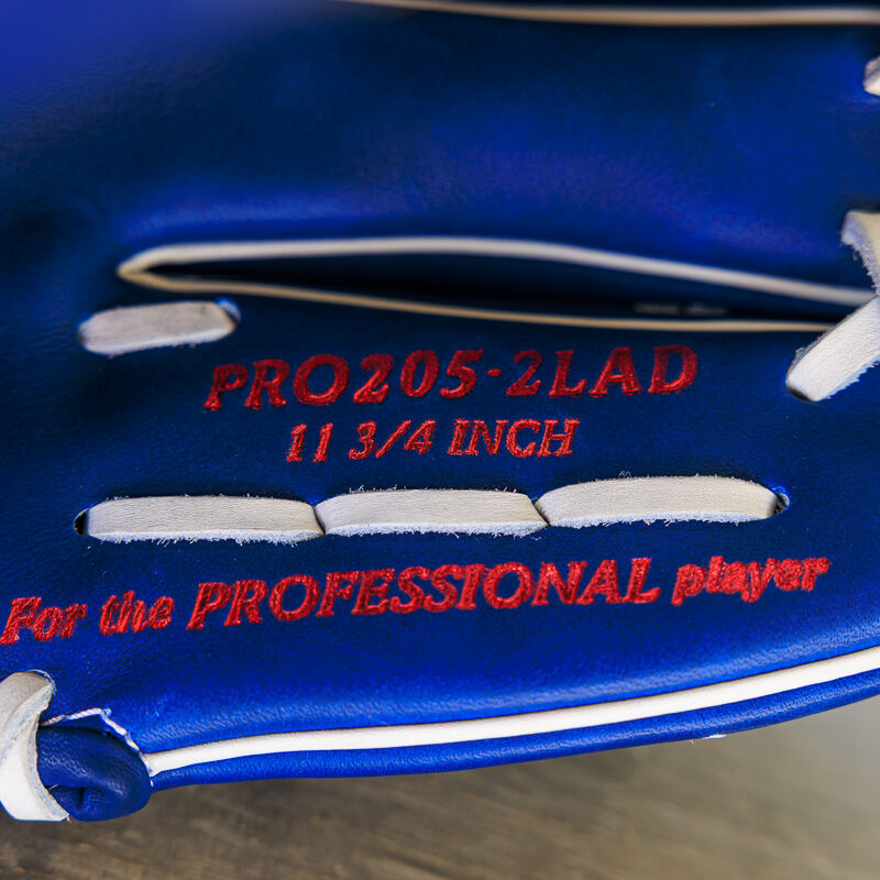 Los Angeles Dodgers Heart of the Hide 11.75-Inch Infield Glove