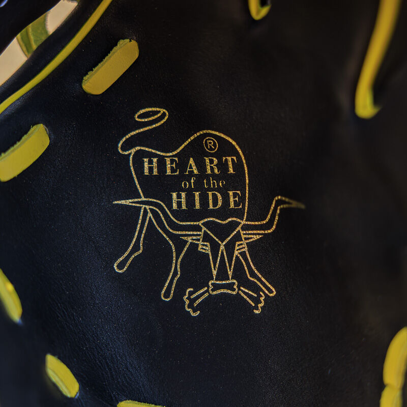 Pittsburgh Pirates Heart of the Hide 11.75-Inch Infield Glove