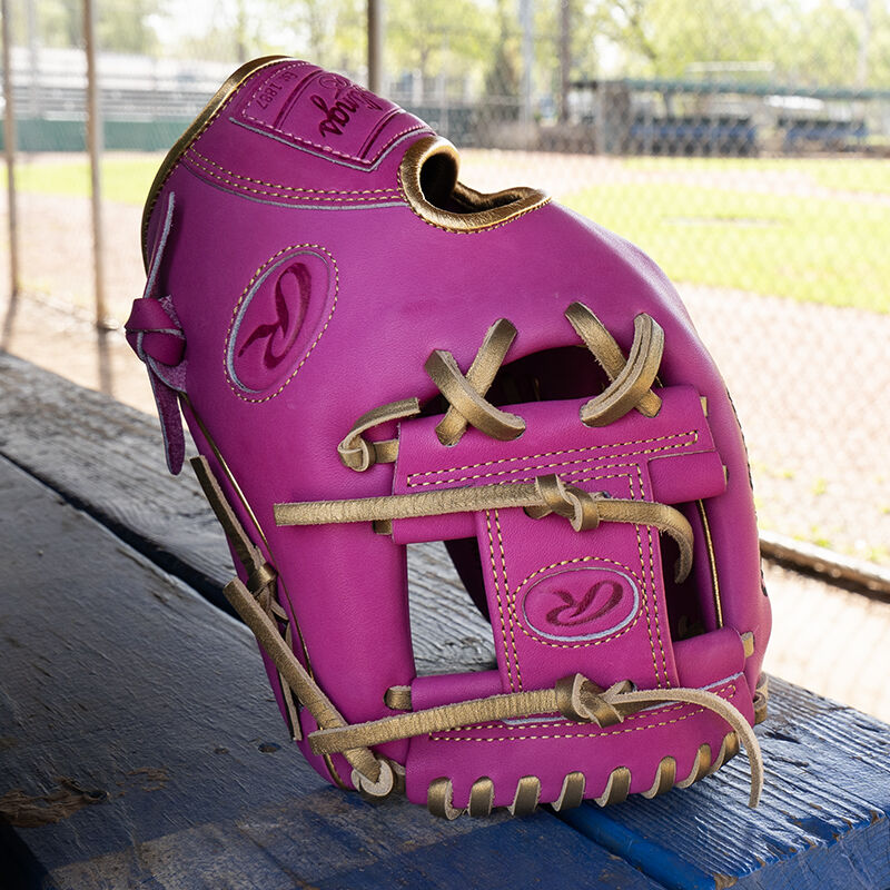 Exclusive 11.5-Inch R2G Heart of the Hide Berry Infield Glove, Right Hand Throw