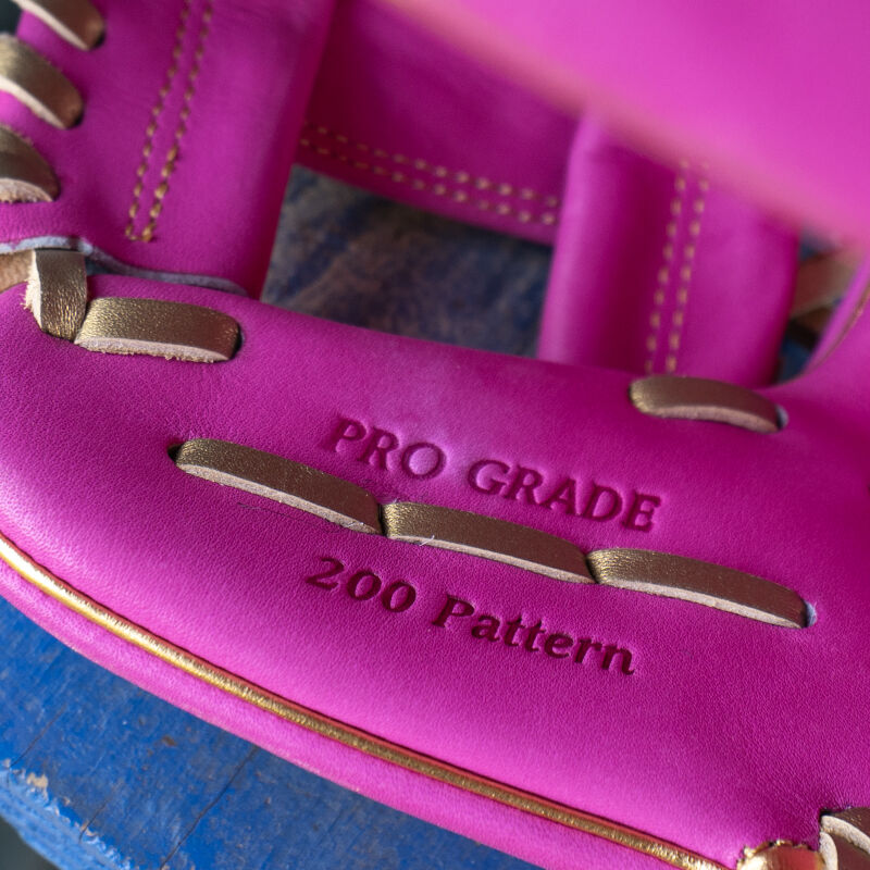 Exclusive 11.5-Inch R2G Heart of the Hide Berry Infield Glove, Right Hand Throw