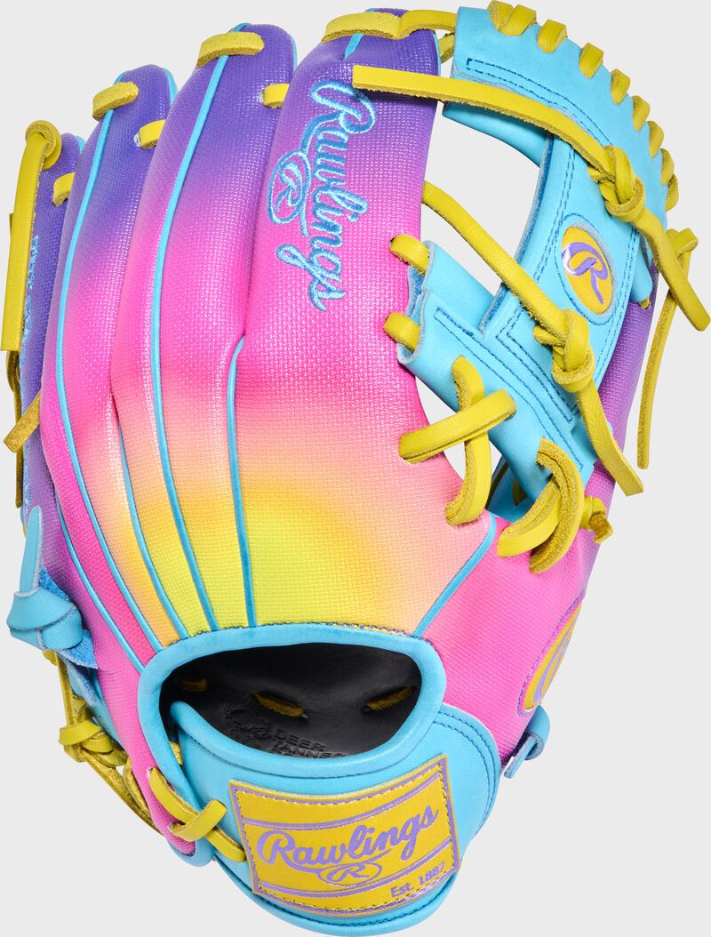 Heart of the Hide Fun Burst 2.0 11.5 in ContoUR Fit Infield Glove, Right Hand Throw