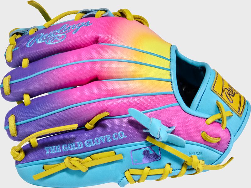 Heart of the Hide Fun Burst 2.0 11.5 in ContoUR Fit Infield Glove, Right Hand Throw