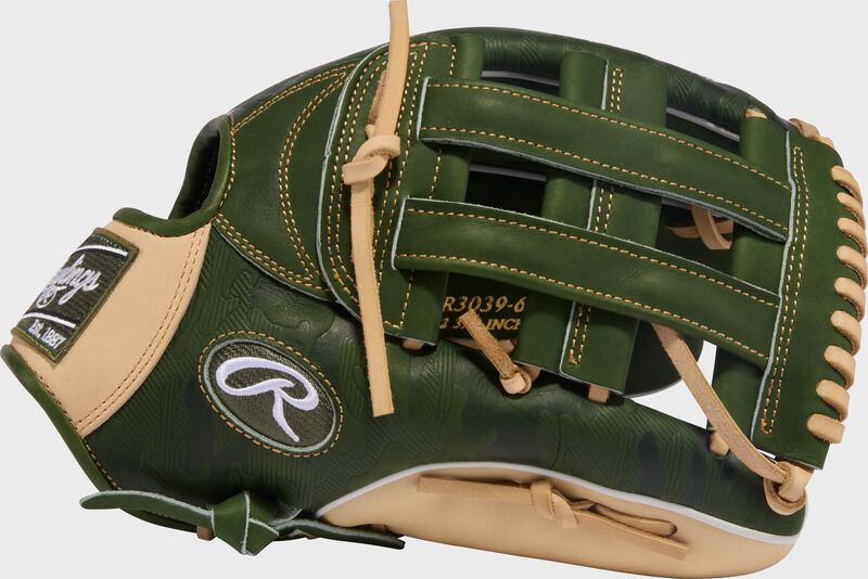 Rawlings Heart of the Hide R2G 12.75-Inch Outfield Glove
