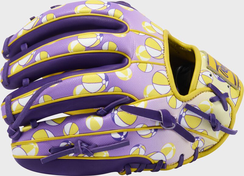 2026 Heart of the Hide Omaha Collection 11.5-Inch Beach Ball Glove, Right Hand Throw
