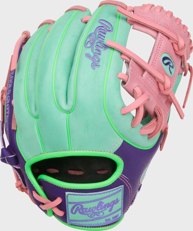Heart of the Hide ContoUR Fit 11.5-Inch Infield Glove, Right Hand Throw