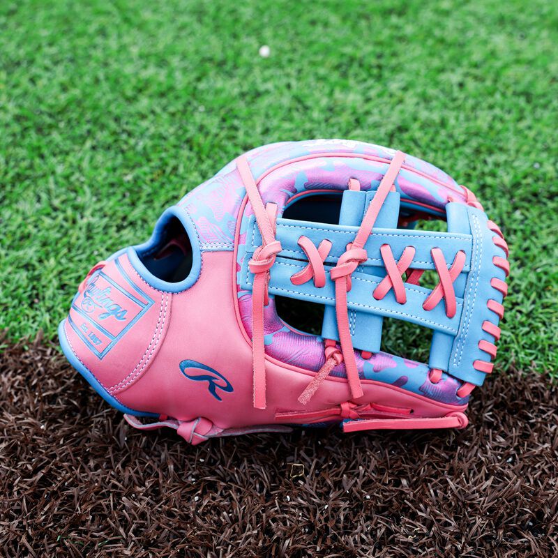 Rawlings Heart of the Hide ColorSync 10 11.75 in Infield Glove, Right Hand Throw