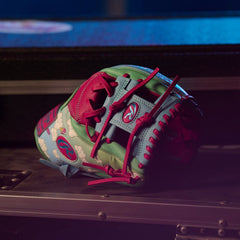 Rawlings Icon Fest Heart of the Hide Berry 11.5-Inch Infield Glove, Right Hand Throw