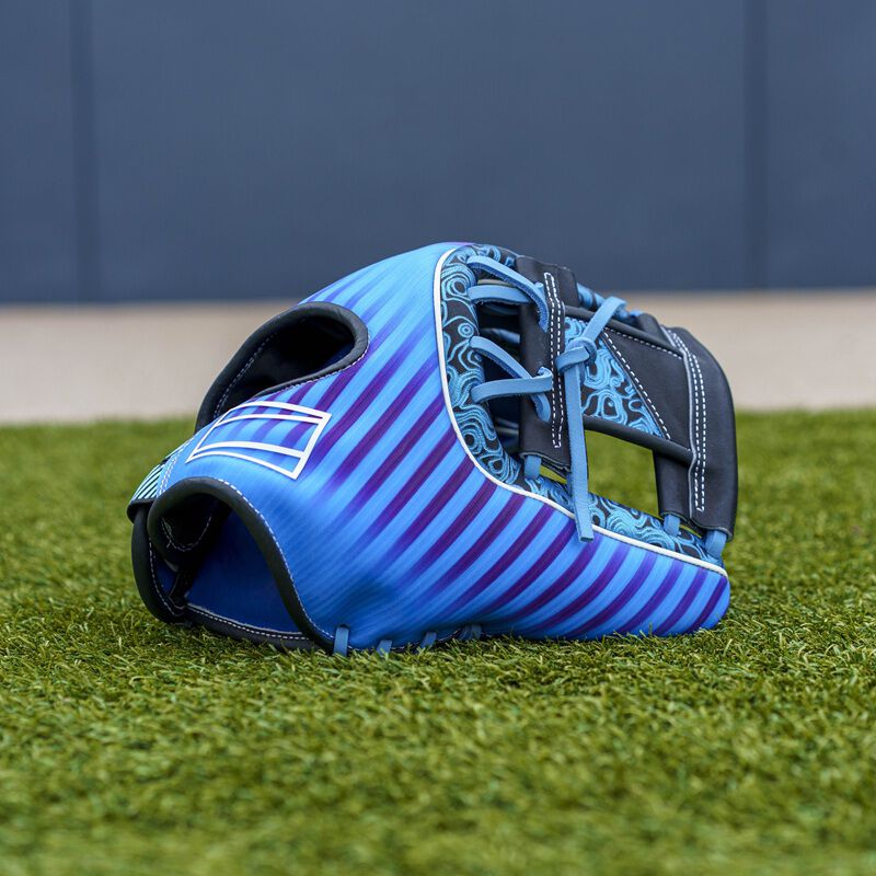 Rawlings REV1X 11.5 in Infield Glove, Right Hand Throw